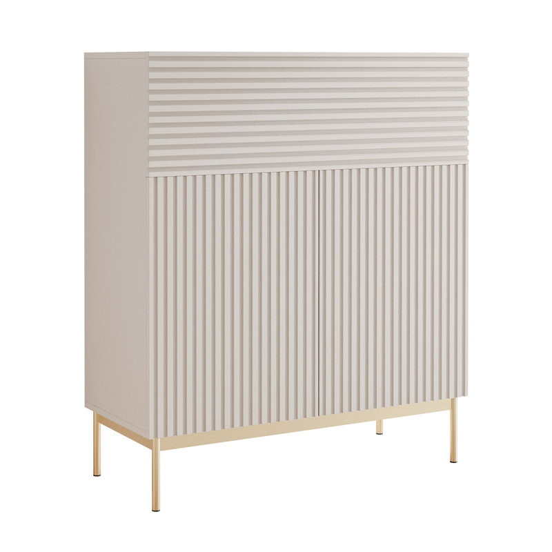 Sideboard, 92