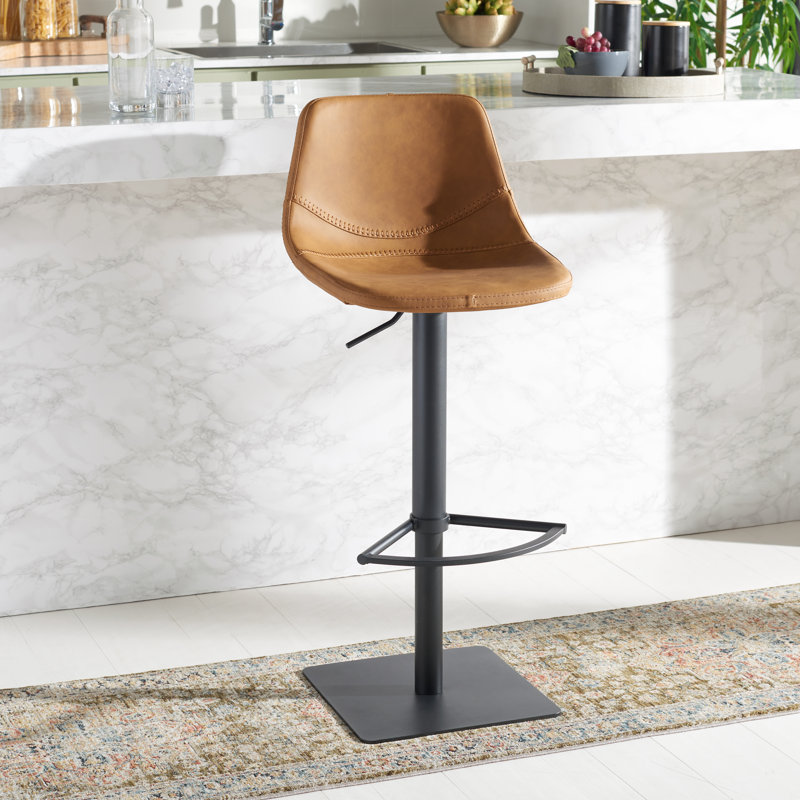 Tabouret de bar à gaz, Cognac