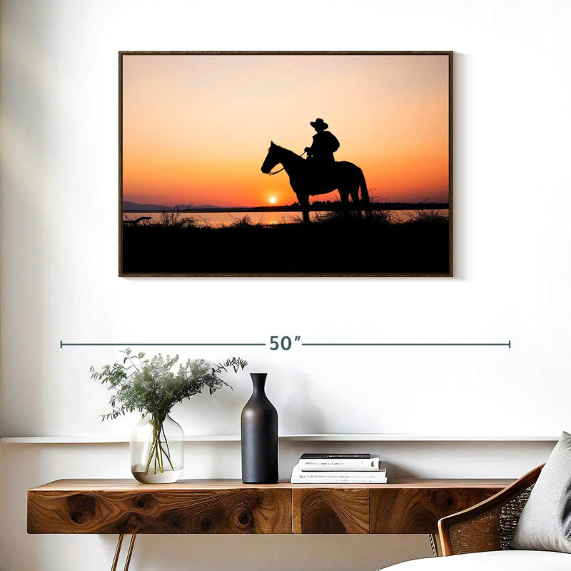 Silhouette de cowboy, 37 po x 25 po, Cadre flottant noyer