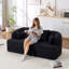 Le canapé-lit pliable 2-en-1 avec support sans ressort et mousse à haute densité se transforme sans effort de la place assise à la surface de couchage pleine grandeur pour les petits espaces.-1941744434