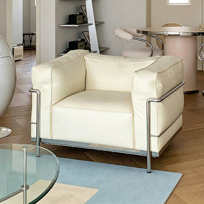 Quiles, Simili cuir blanc