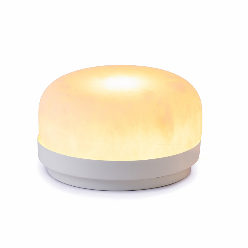 Lampe en fer avec abat-jour en marbre