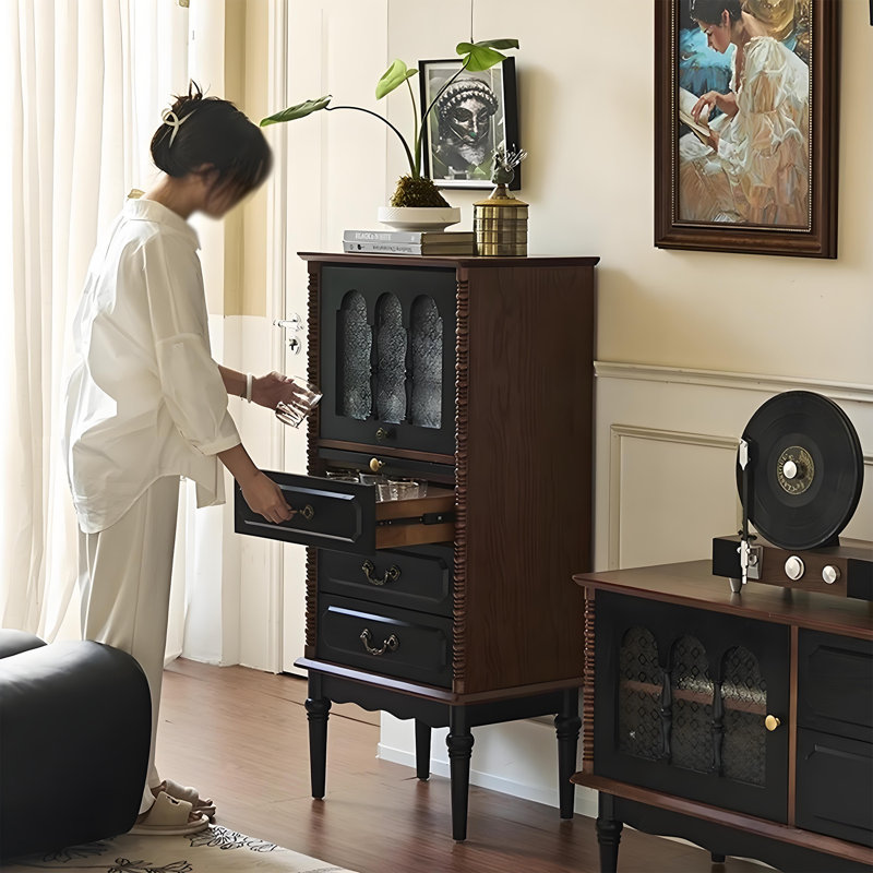 Petite armoire d'appoint en verre rétro