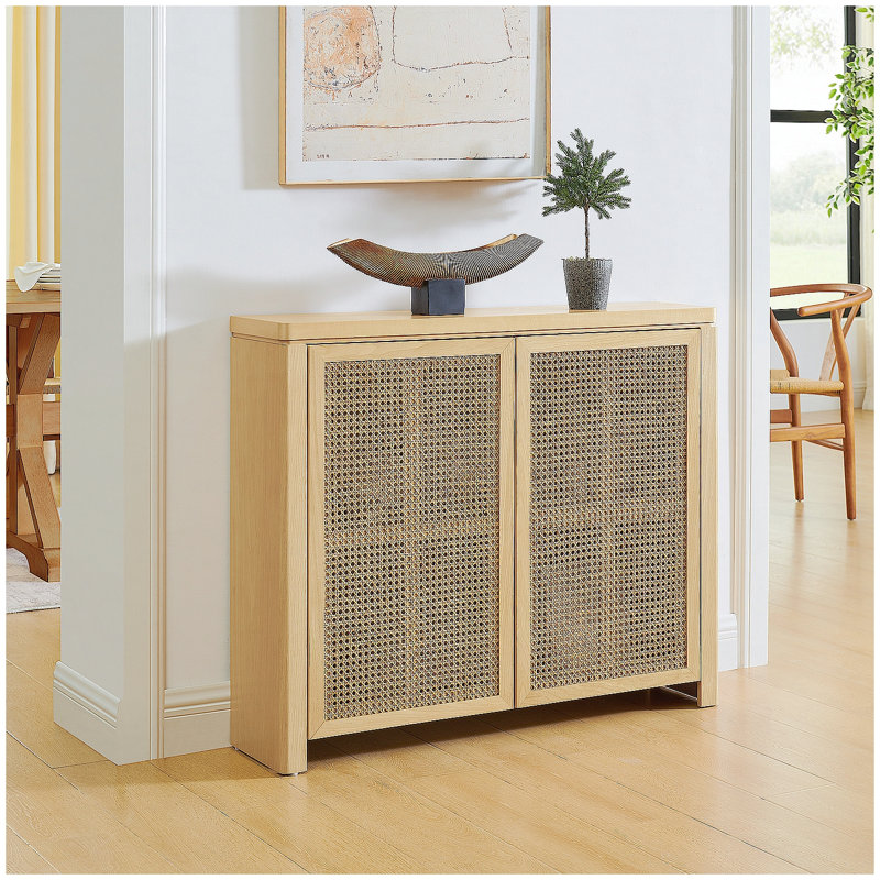 Buffet Mid-Century moderne en rotin avec 2 trous de sortie, idéal pour le rangement et l'esthétique dans diverses pièces