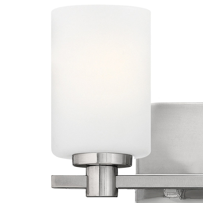 Luminaire de salle de bain 2 lumières Karlie avec abat-jour cylindrique opale gravé, Nickel brossé