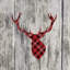 «Wood and Deer» - Reproduction matte encadrée rouge Hygge pour la décoration intérieure-1598484236