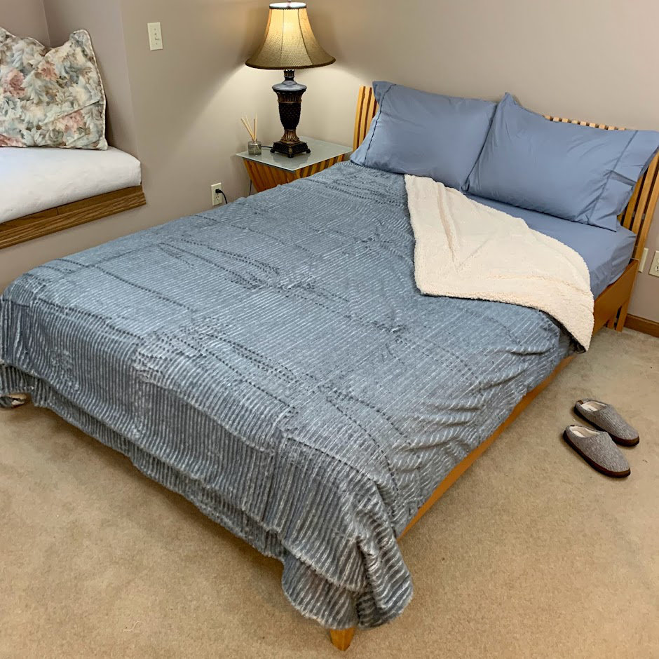 WW Sheets Queen Sized Flannel Blanket with Sherpa Reverse, Soft and