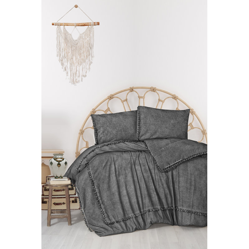 Tjard Duvet Cover Set with Pillowcases Included, Anthracite