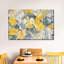 Fleurs tropicales jaunes sur toile-1057179383