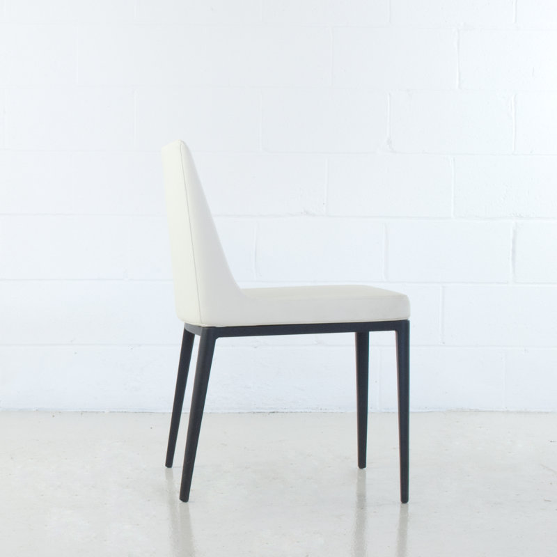 Chaise rembourrée Capson, Crème