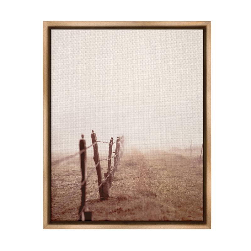 «Quiet Foggy Countryside Floater Frame» par Leah Straatsma sur, Cadre flottant orme Montalcino, H 21 po x l 17 po