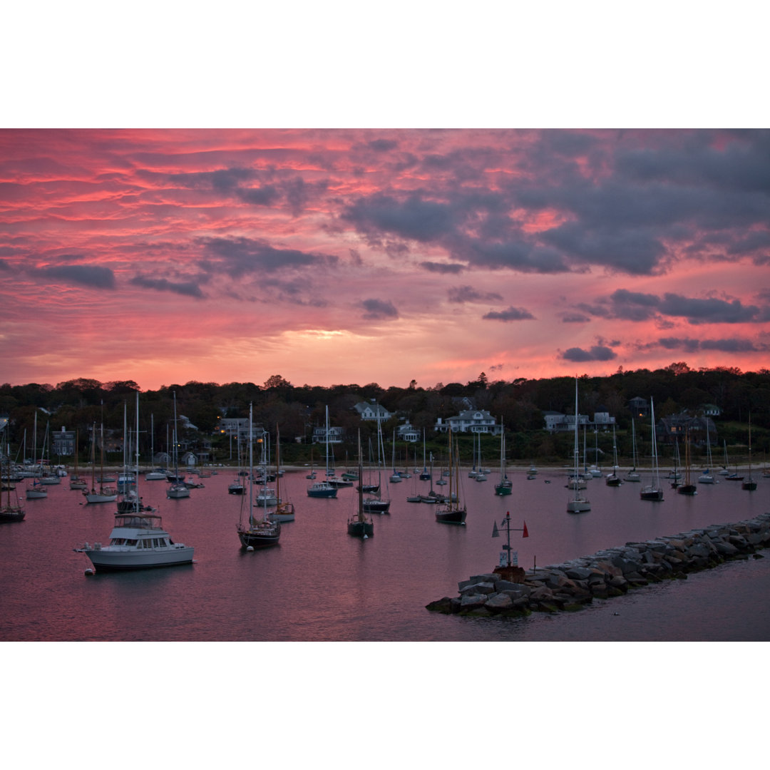 Martha's Vineyard Harbor von Coobrien - Drucken