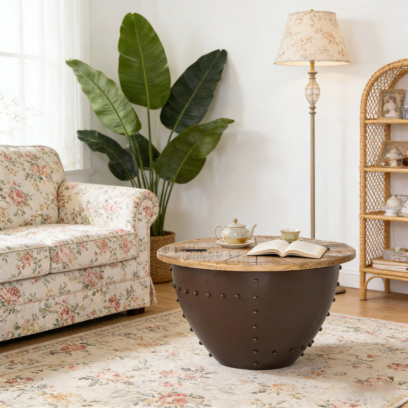 Table basse en bois et fer