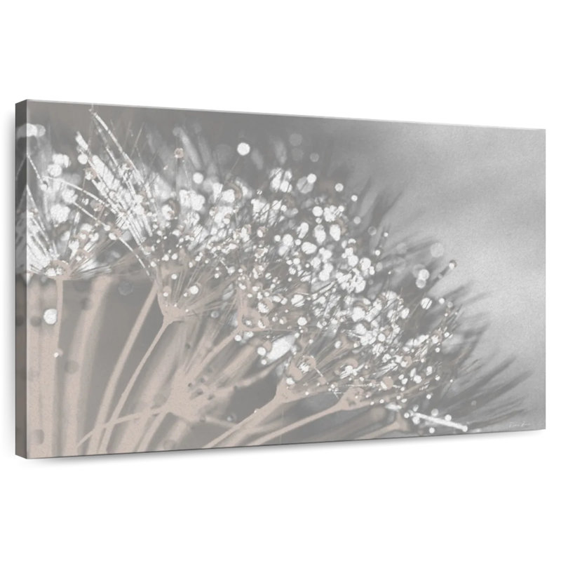 Harnek Dandelion II, 26" H x 39" W