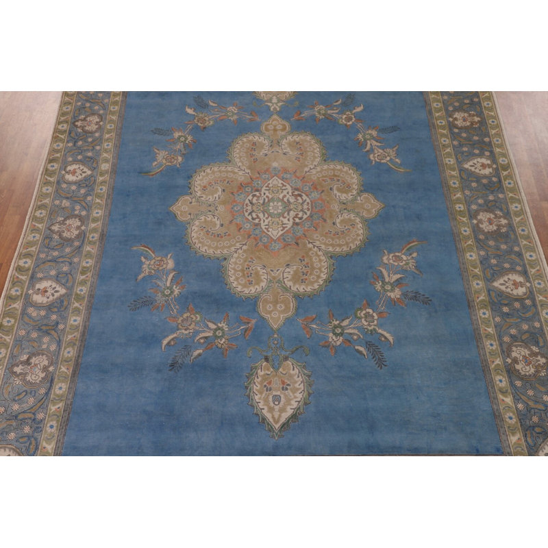 Tapis bleu surteint 10 pi x 13 pi