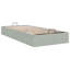 Bed-106968192-106968193