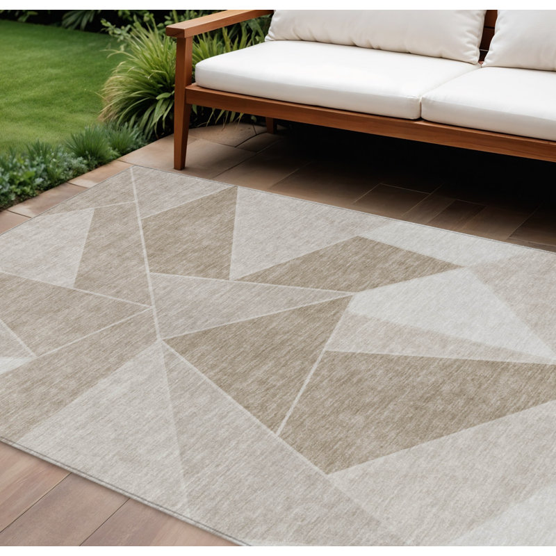Tapis intérieur / extérieur 10 pi x 14 pi taupe brun et beige