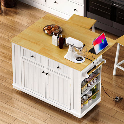 Grand îlot de cuisine de 48 pouces avec 2 tabourets de bar, prise de courant, support de rangement interne pour porte, chariot de rangement de cuisine sur 5 roulettes avec abattant, 5 supports latéraux ouverts, 2 tiroirs