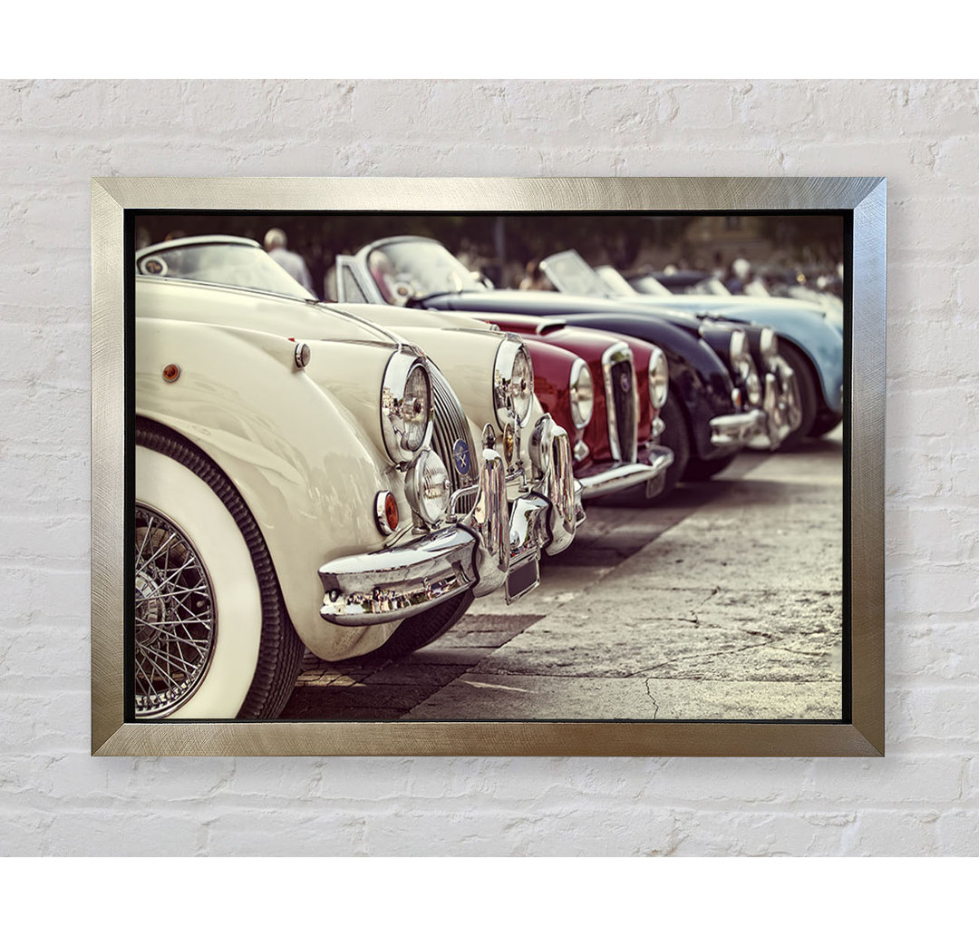 Classic Cars In A Row - Einzelne Bilderrahmen Kunstdrucke