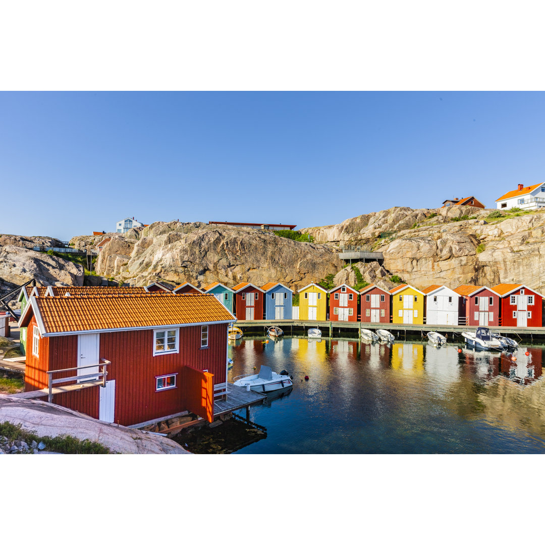 Fischereihafen in Smogen, Schweden - Foto auf Leinwand