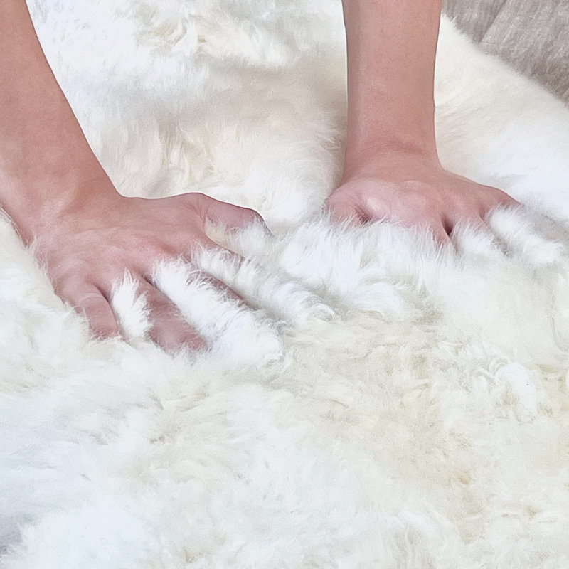 Tapis en peau de mouton véritable 1 peau 2 pi x 3 pi (blanc)