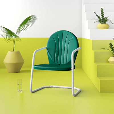 Veyda Steel Outdoor Lounge Chair