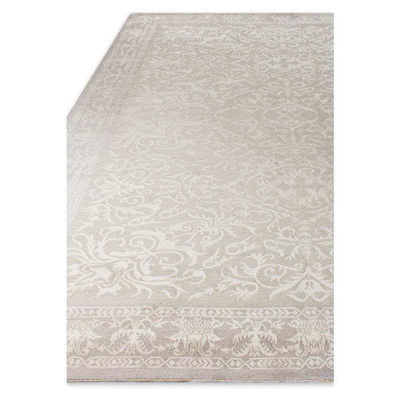 Velvet hand-knotted Silk Ivory/Silver Area Rug, 8'X10'