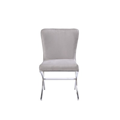 Ensemble de 2 chaises d'appoint en velours gris clair et finition chromée Daire