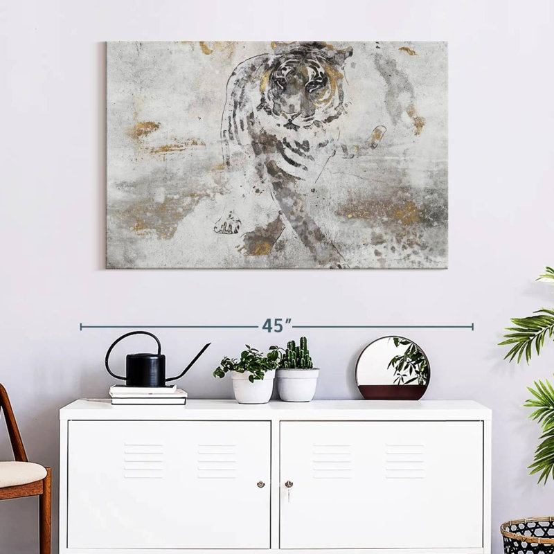 Brampt Tiger's Walk, 26" H x 39" W