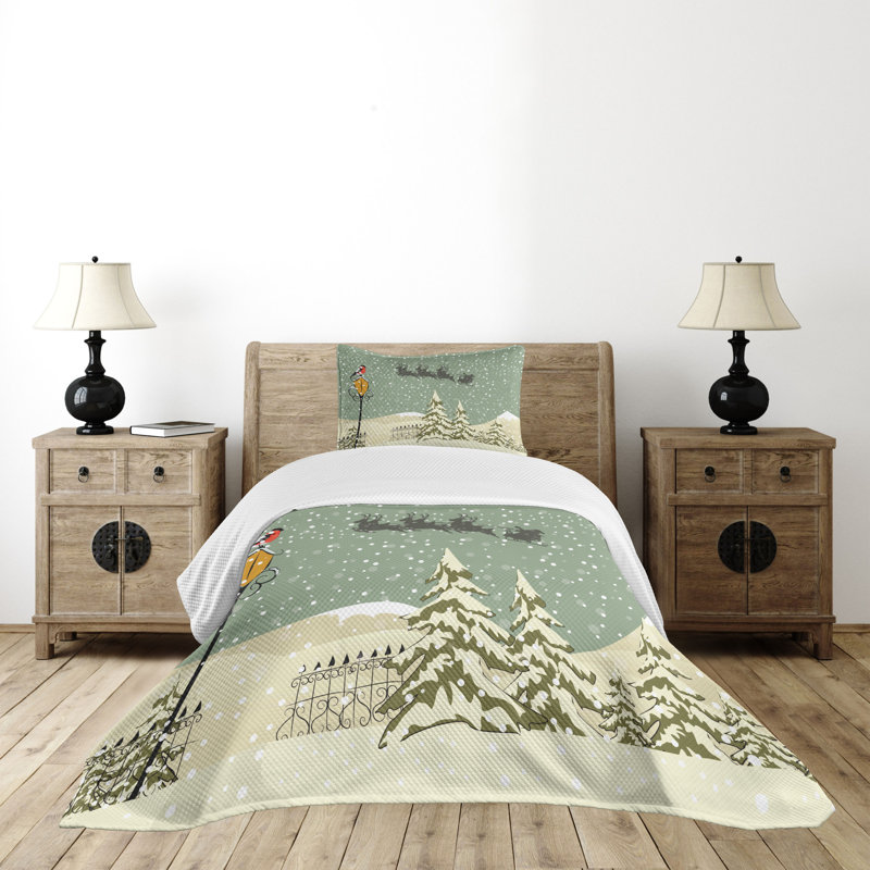 Twin White Quilted Kids Bedspread Set with Pillow Sham