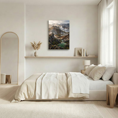 Art mural sur toile, "Geotheral Mountain Range with Turquoise Pools"
