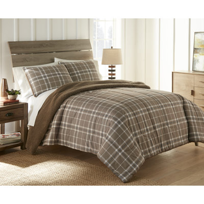Micro Flannel® Reverse to Sherpa Comforter Set