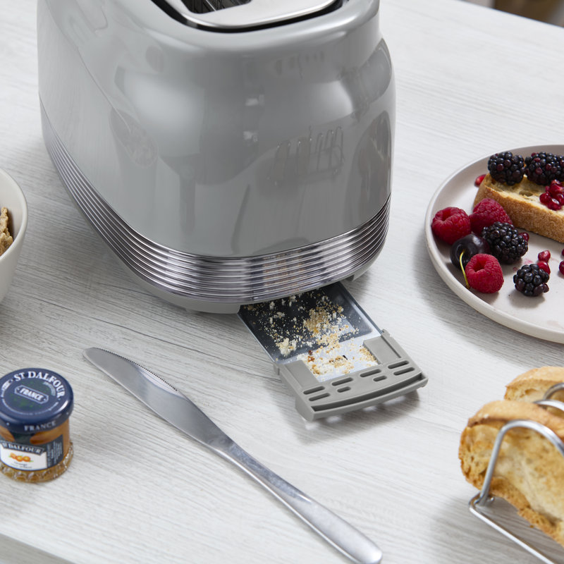 Swan Retro 2 Slice Toaster with 6 Browning Levels for Toast, Bagels, Breakfast Muffins, Defrost/Reheat/Cancel Functions, Hidden Cord Storage, Non-Slip Feet, 930W