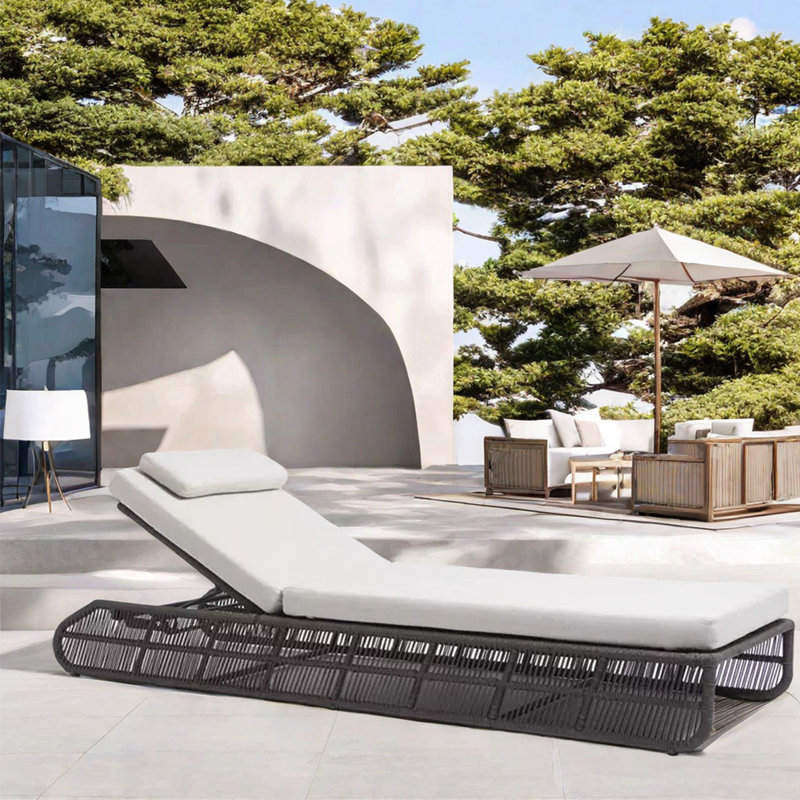 Chaise longue d'extérieur en tissu Smajo