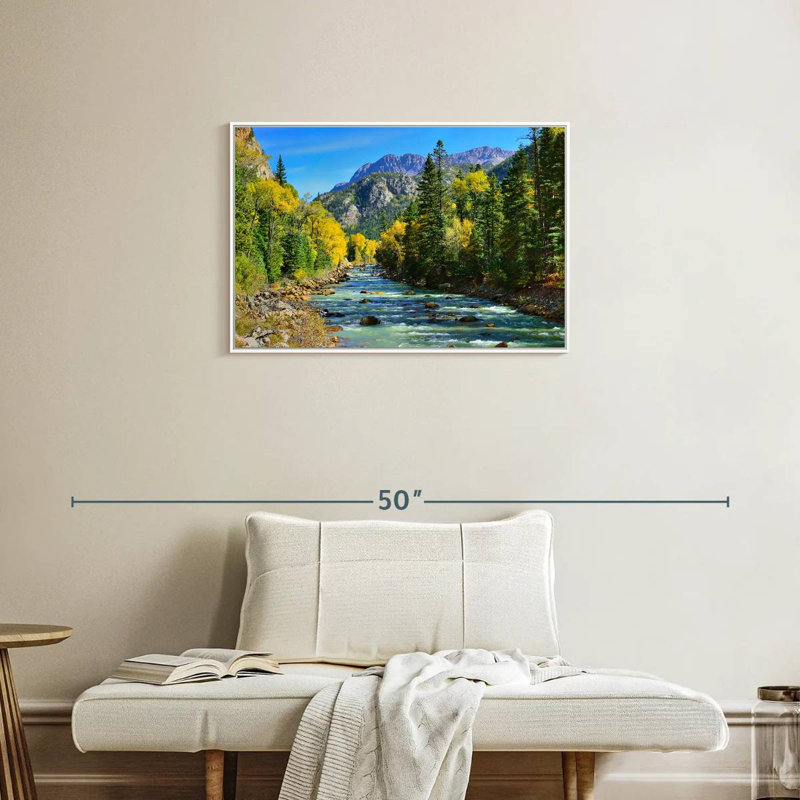 Montagne avec rivière, Cadre flottant blanc, 31 po x 21 po