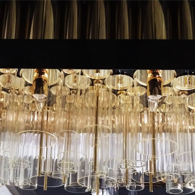 Lustre en cristal avec roue de chariot à 11 lumières Granville, Argent brossé, Givré, 32" Width x 12" Depth x  32" Height