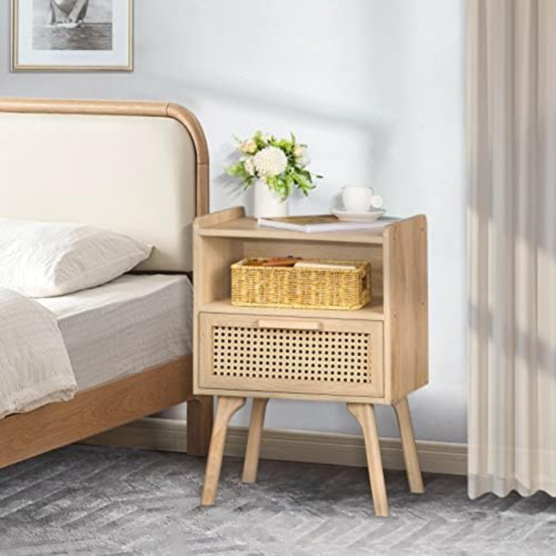 Table de chevet en rotin, table d'appoint Boho avec tablette ouverte, table de chevet d'appoint en canne avec pieds en bois massif pour chambre à coucher, dortoir et petits espaces (naturel)