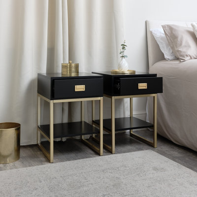 Bhrianne 40cm W Manufactured Wood Bedside Table