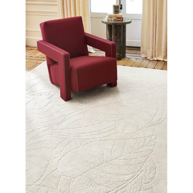 Eden, Rectangle 6'7" x 9'10"