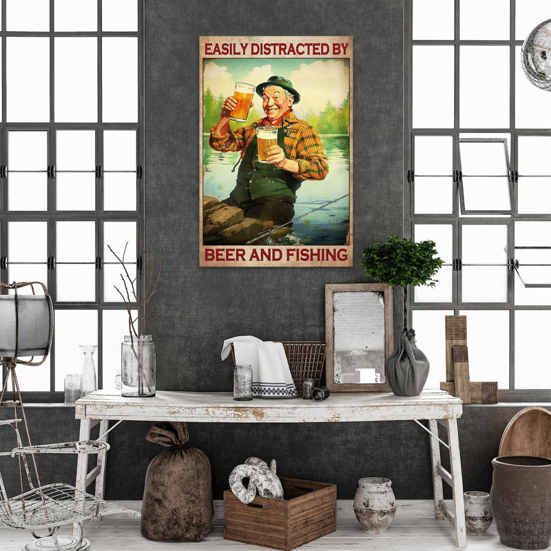 "Easily Distracted By Beer And Fishing" - 1 pièce, H 36 po x l 24 po x P 1,25 po