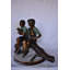 Statue garçon et fille avec animaux assis sur une bûche - Taille: L 44 po x l 22 po x H 26 po.