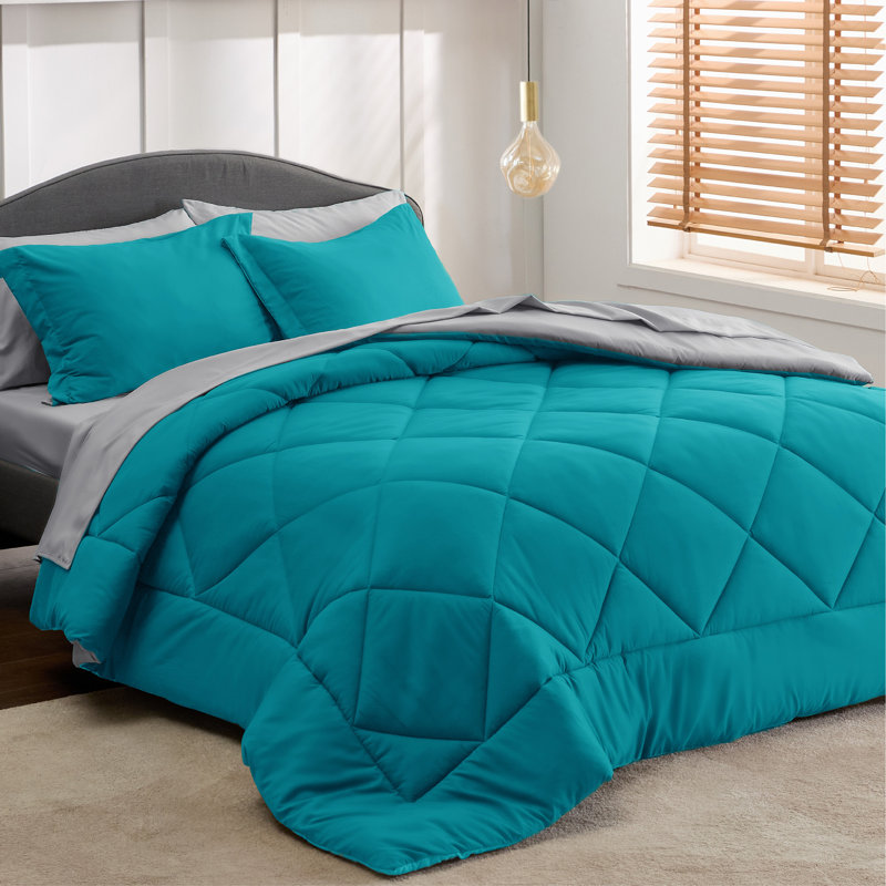 Bedsure Reversible All-Season Comforter Set, Down-Alternative Bed in a Bag, Slate Blue, Full Comforter + 4 Additional Pieces
