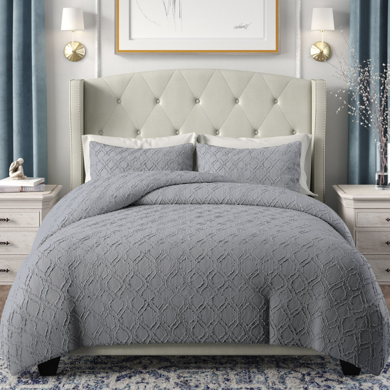 Elegant Organic White Microfiber King Comforter Set with Ogee Design