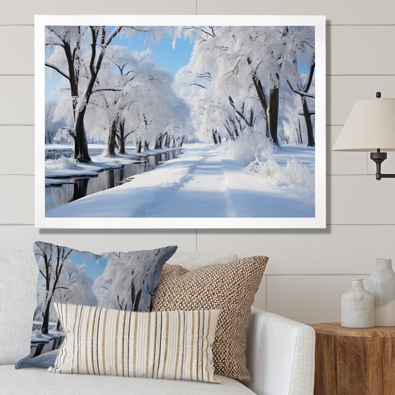 «Winter Snowy Serenity IV - Winter Landscape», reproduction sur toile, H 34 po x l 44 po x P 1,5 po, Cadre blanc