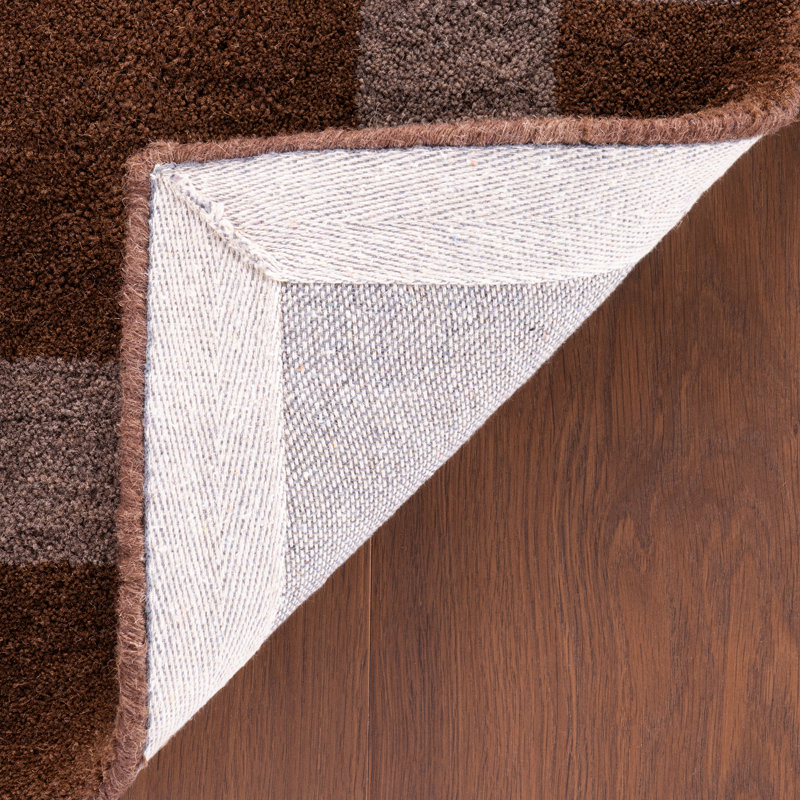 Treva Transitional Checkered Rug, Rectangle 5' x 8'