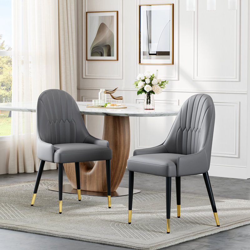 Chaise Mushtak, Gris