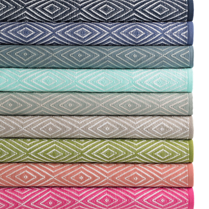 Diamond Handwoven Indoor/Outdoor Rug, Rectangle 6' x 9', Slate/Light Blue