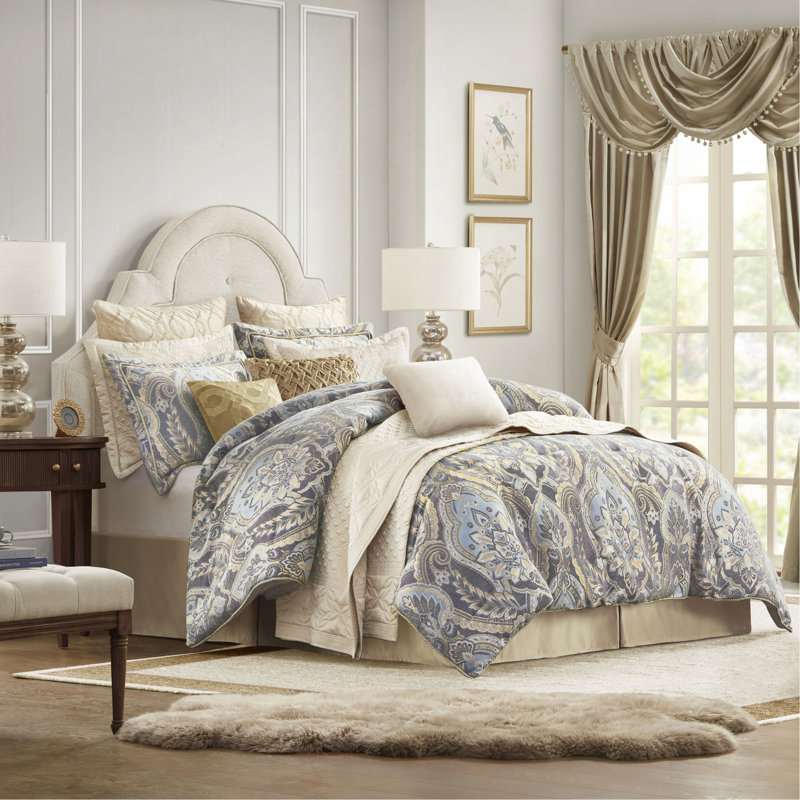 4 Piece Comforter Set Blue/Grey King, King Comforter + 3 Additional Pieces, Blue/Gray