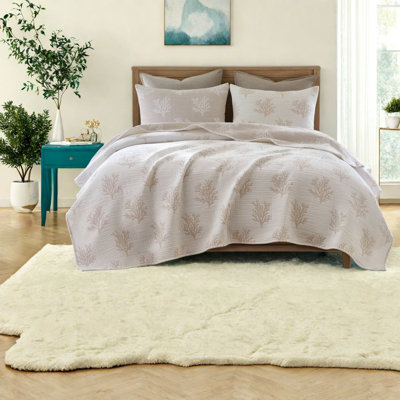 Cotton Blend Floral Quilt Set