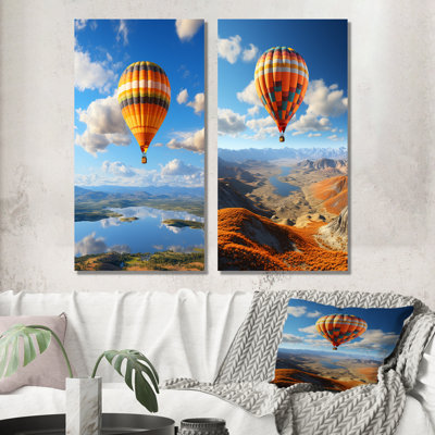 «Orange Hot Air Ballon Horizon II» - 2 pièces